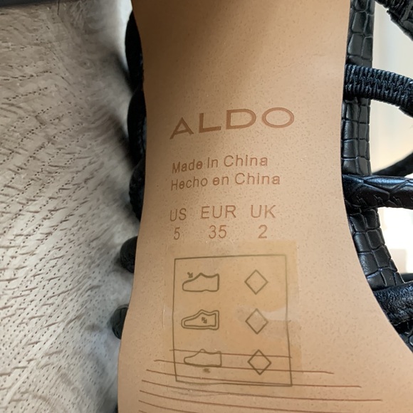 Like New Aldo Sandal Heels - Picture 5 of 7